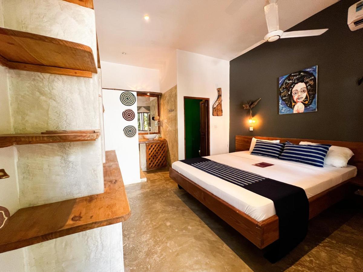 Pili Pili Swahili Lodge Джамбиани Экстерьер фото